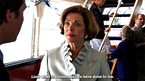 dasiyjohnson:ARRESTED DEVELOPMENTbut it’s just iconic lucille bluth memes