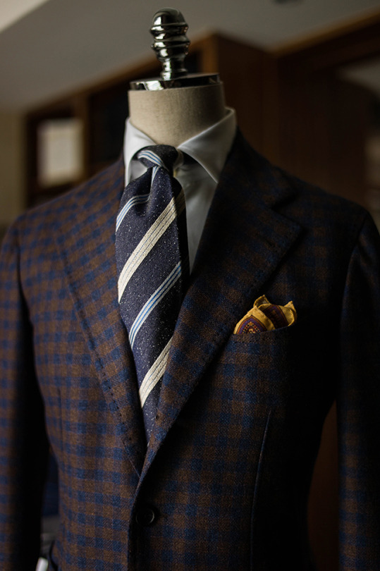 Brown wool patterned sport coat by B&Tailor