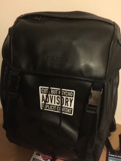 gaypornstar:Look at how cute my bag looks now &lt;3 sticker ū.60 + bag £ 1,680