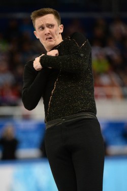 papa-erwin:  fuckyeahgodofmischief:  Become a figure skater they said you will be graceful they said  I WILL SO FUCKING MAKE REACTION PICS OUT OF THIS SHIT 