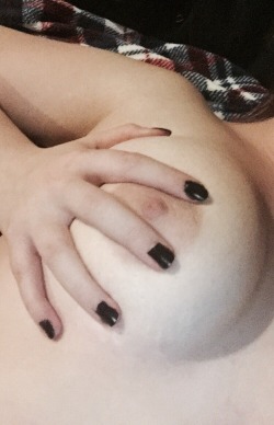 cumkeepmewarm:  Come play with my breasts - grab, squish, lick, nibble, bite, pull, whatever. Just come make me yours. 