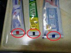 Tu pasta de dientes: Verde = natural Azul = natural + medicinal Rojo = natural + componentes químicos Negro = Sólo componentes químicos  