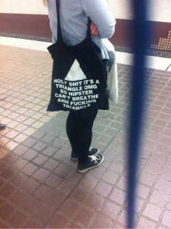 bagnusmane:  This girl at the train station had this bag and I can’t stop laughing because it’s basicall how we talk on tumblr 