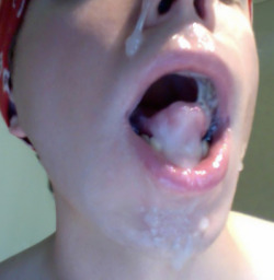 aniyaandtheoralsex:  I love the tingling taste of cum on my tongue (I swallowed it after I took the photo with my phone). Hope you like it. If yes, I will post more ;) 