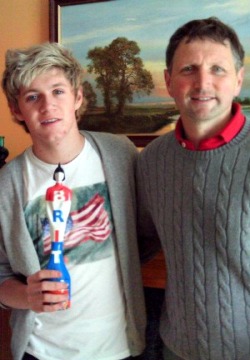 niallhoranhasthat1thing:  Niall Horan Alphabet: F is for Family 