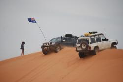 Offroad in the Outback (Simpson Desert National Park, Australia)