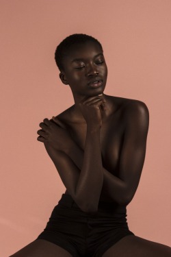 Dark skinned women are beautiful