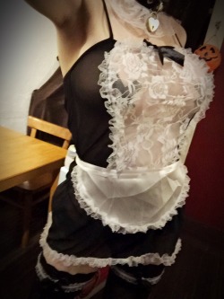 bimbofication-of-little-slut:  Was “service” themed night at the club last night, so I dressed in a cute little French maid outfit for Master ❤️ Though, the dress ended up coming off halfway through the evening anyway.  -ls