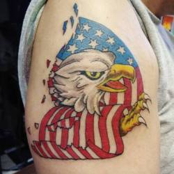 Thanks again John! It was fun to work on this flash piece that i modified for what the client had in mind.  #eagle #tattoo #flash #american #flag #tattoos #ravenseyeink #chelsea  (at Raven&rsquo;s Eye Ink)
