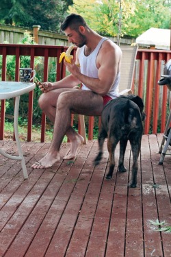 sex-lies-and-bowties:  Casual mornings with bananas and dog butts  