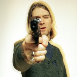 kurtcobainslife:  Thanks for 9,000 followers! It’s so cool that my blog reaches 9k on Kurt’s birthday.