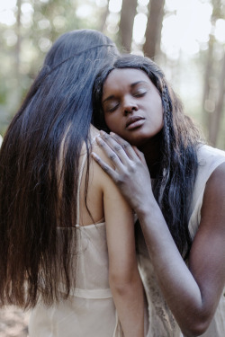 boringangel:  puppetwithapistol: Duckie Thot &amp; Rowena Xi Kang by Patricia Casten for Spook Magazine.   this is magic 