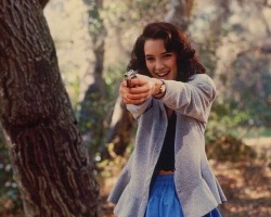 strangerthingsstyle:  • Winona Ryder in Heathers (1988) and Natalia Dyer in Stranger Things (2016) •