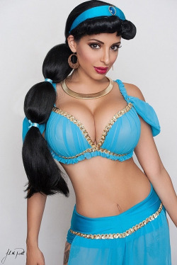 Who wouldn’t want  Tehmeena Afzal   as part of their harem?  Those tits are made for fucking.