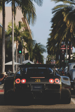 modernambition:  Mansory Bugatti Veyron | Instagram  That&rsquo;s nice