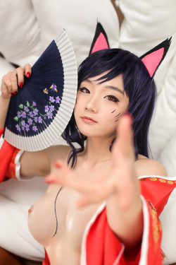 kouymahentai:  Cosplay/Porn - League of Legends, Ahri All my Porn posts can be found here: http://www.linkbabes.com/FGxH More Cosplay posts here: http://www.linkbabes.com/FawZ More League of Legends here: http://www.linkbabes.com/O8jz Check out my