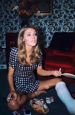 simply-sharon-tate: Sharon Tate, photographed in her Paris hotel suite by Jean-Claude Deutsch in October of 1968. The cast on her leg is the result of an accidental injury she sustained when she fell out of bed.