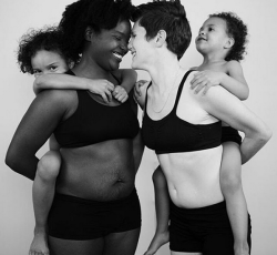 cardozzza:Amber Harris &amp; Tobi (2015) by Ashlee Dean Wells, part of the 4th Trimester Body Project!