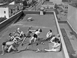 20th-century-man:  Women boxing on roof / Los Angeles, 1933.   