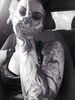 funnyandhilarious:  Creepy And Beautiful Tattooed Girl- Funny and Hilarious -