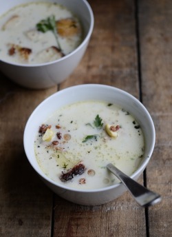 manchannel:  Parsley root chestnut soup with bacon relish and crisp croutons - Recipe 