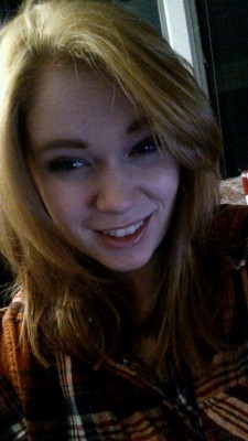 turningoveranewginger:  Yay new hair!! Sorry that my plaid is orange too xD  I keep reblogging this to the wrong freaking account LOL
