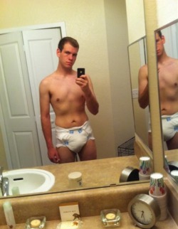 diapersandundies:  If all guys who wore diapers were this cute, this fetish would be a lot more popular!