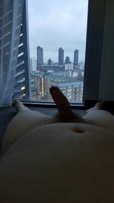 chubby-boy96:Good morning London. Hey mate, your cock is blending in well with those London towers in the background except it has that leaning tower of Pisa angle to it (sort of).   Anyway, I&rsquo;d eat that hot sausage as a part of my English breakfast