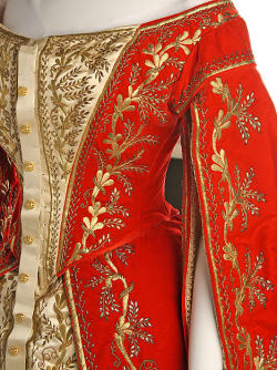 tiny-librarian: Detail of a Russian Court Gown, dating to the early 1900s.