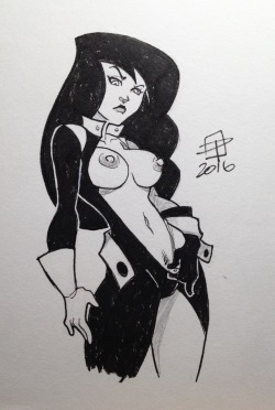 pinupsushi:  Dragen mentioned Shego as I character I should draw more of and I just couldn’t get her out of my head all weekend.   So here is a quick ink doodle of her.   One of the few good things I enjoyed doing during an overall crappy week.   ;9