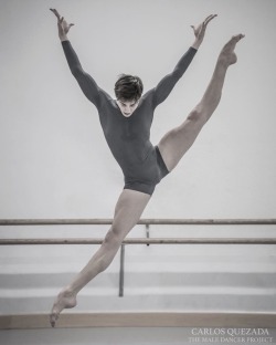 ohthentic:  pas-de-duhhh:Matteo Miccini dancer with Stuttgart Ballet photographed by Carlos Quezada for The Male Dancer Project  Oh