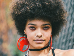 ohreinababyy:  nya-kin:    AFROPUNK music Festival 2015  These are one of the best shots I’ve see. From afropunk