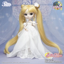 sailormooncollectibles:  Princess Serenity Pullip Doll!!!!!! Details: http://www.sailormooncollectibles.com/2014/10/09/princess-serenity-pullip-doll/  😻