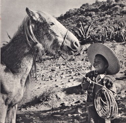 endilletante: Dominique Darbois, Tacho le petit mexicain, Fernand Nathan, 1959. 