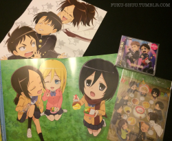 fuku-shuu:  Current mood: in Chuugakkou merchandise hell (◎ω◎*) ETA: Updated with more - I got the Noragami crossover postcards!   ヽ(♡‿♡)ノ   ETA #2: Day 43 - STILL in Chuugakkou merchandise hell! The Banpresto fairytale AU clear files