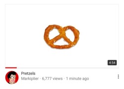 spookyscarydarky:  mark doesn’t believe in click bait  YOU GET THE PRETZELS