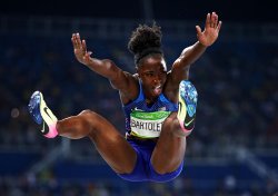 mmmsexplease:  dbarraja:  Tianna Bartoletta wins the women’s Long Jump Gold with a jump of 7.17m   Yassssss🙌🏾🙌🏾🙌🏾🙌🏾🙌🏾🙌🏾🙌🏾 