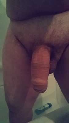 stik123:  So I thought my weeny looked good today. Thanks to @therealarck1d for getting me hard. Love ya bro ;@)  Also yeah my camera sucks :/  My favorite mountain bear!!! 