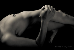 Bodyscape~Stretching by lily-serrulata 