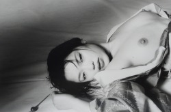 hauntedbystorytelling:Nobuyoshi Araki :: Love by Leica, 2006
