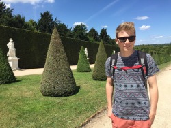 rural&ndash;juror:  rural–juror:  The gardens at Versailles are too big
