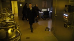 daisyducklings:i realized that in both episodes, 3.17 “root path” and 4.11 “if-then-else”, the lights department of person of interest decided to use mainly yellow and blue lights and that should’vebeen warning enough for us that “if-then-else”