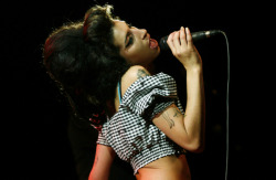 amywinehousequeen: Amy Winehouse