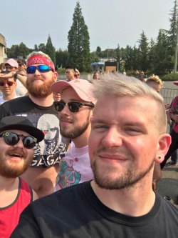 chris-says-no:  Had such a fun time at the first US Joanne World Tour date with @juststonecoldgay @derderpderp @brandedbulltank and @tehjakers. Lady Gaga always fucks me up  Great show with great people!