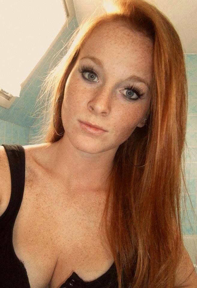 Redhead babe face fuck