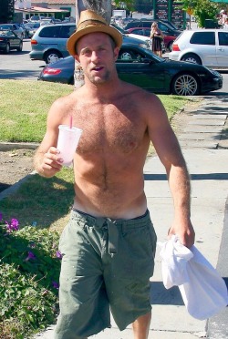 broswithoutclothes:  Celebros Without Clothes: Scott Caan Edition 