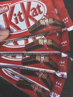 kitkat:  Thinking about taking 5 today!? :D