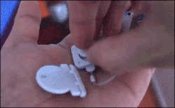 dattongue:  gifsboom:  Playstation for Ants.   