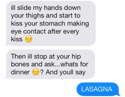 ktrosesworld:  #things rose texts to tentoo#the first one is rose lbr#the second one is tentoo#cause his excitement makes him type nonsense that autocorrects to lasagna#which becomes their codeword for ‘let’s get out of here to sex it up’#‘ummm