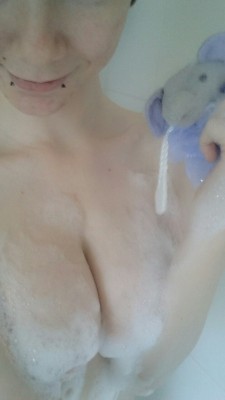 cumsumption:  SHIET! I totally forgot I took this. But yeah! The best use for bubbles ^^ 